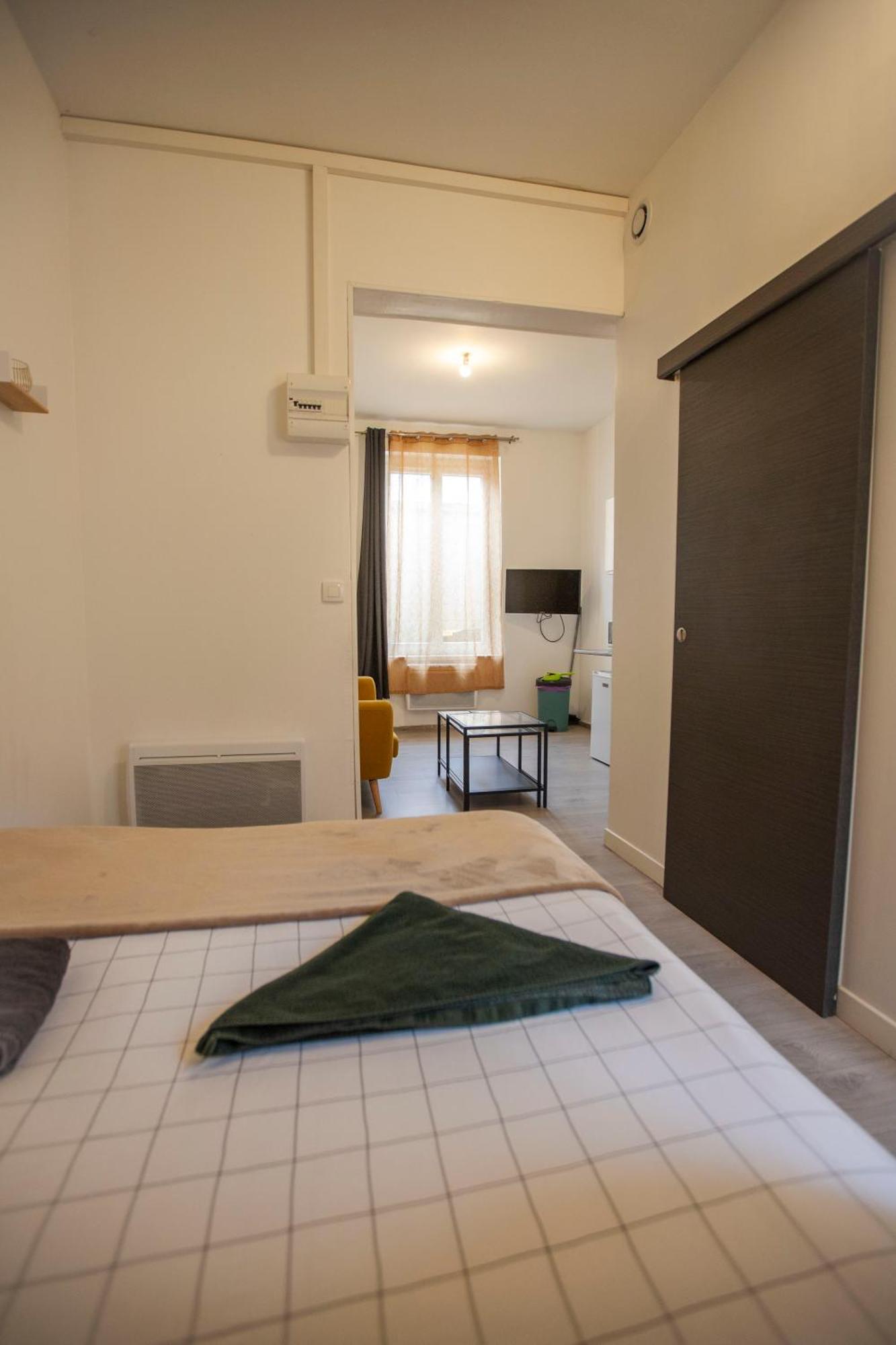 Cambresis Apartment Cambrai Exterior photo